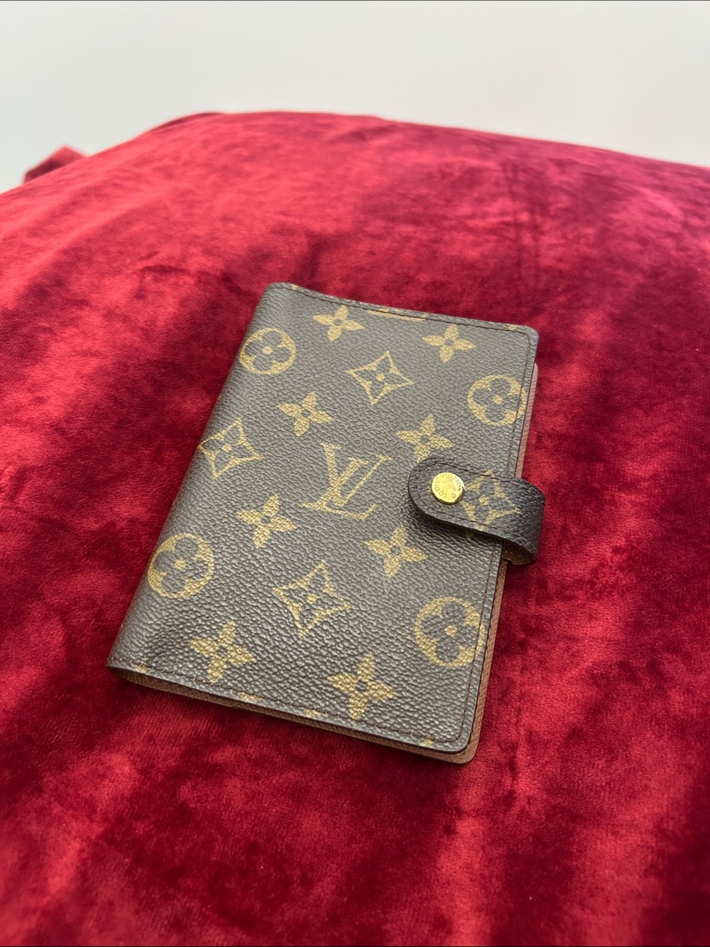 Louis Vuitton Monogram Canvas Agenda Cover - Brown with Gold Accents